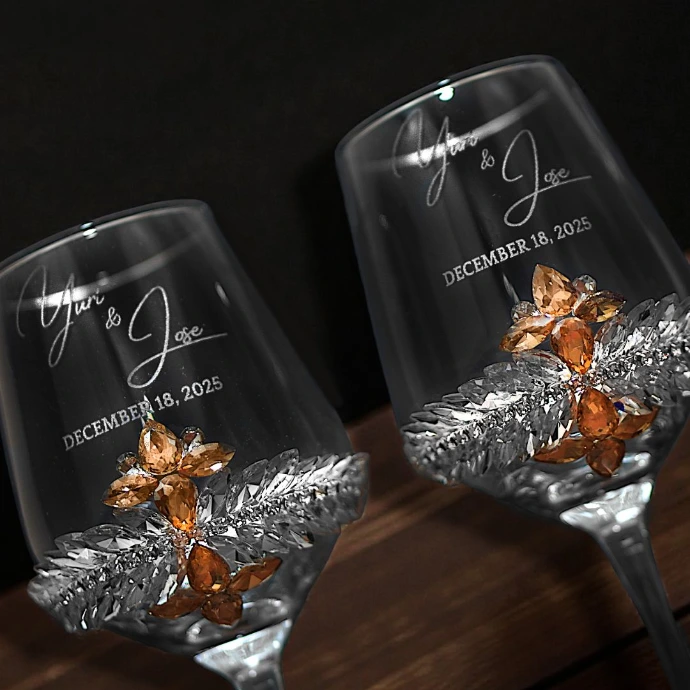 Custom Wedding Glassware & Tableware by Squizzy